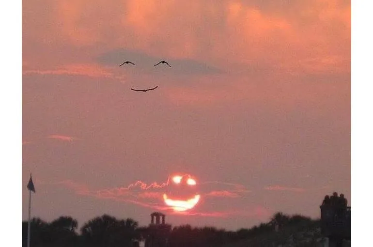 ほのぼのとした夕焼け写真