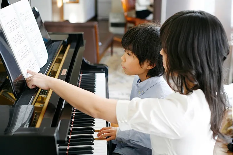 幅広い音楽分野の講師が丁寧にレッスン